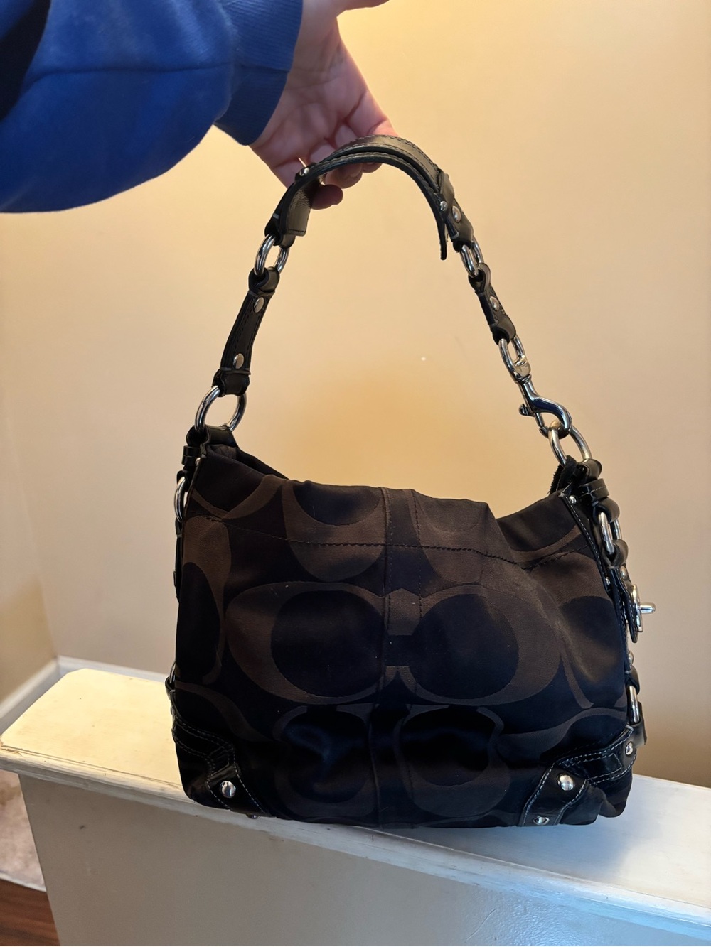 Coach Black Signature Shoulder Bag with Chain-Link Strap - Picture 6 of 6